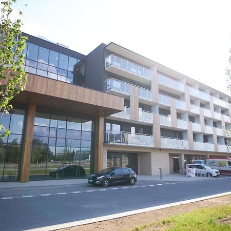 Apartamenty 24H Pileckiego Warschau Buitenkant foto